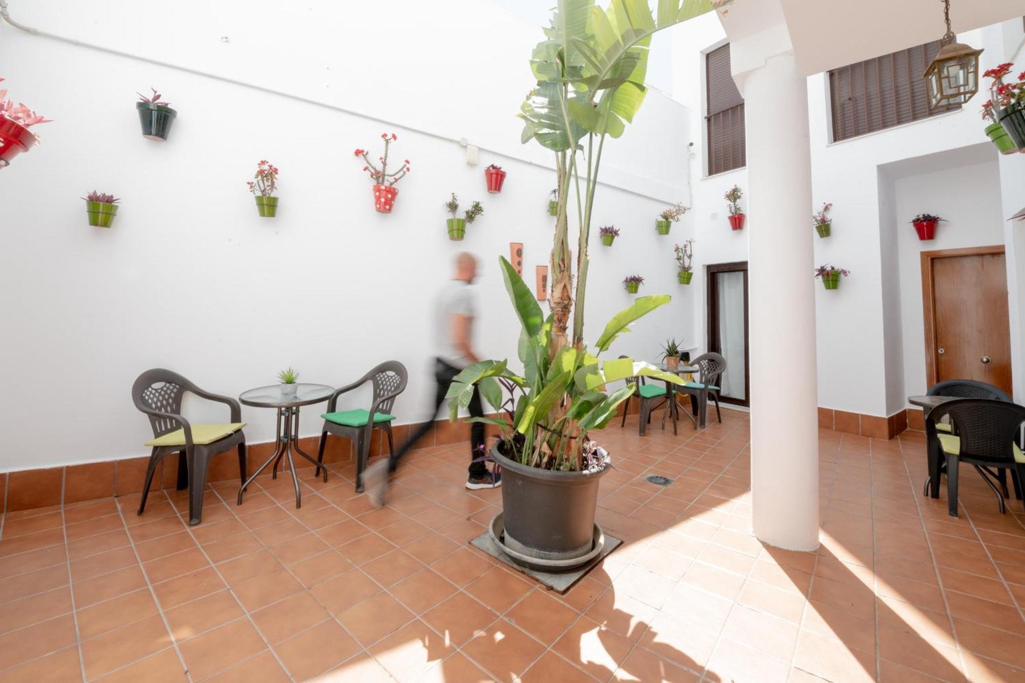 Apartamentos La Vista Conil De La Frontera Exterior photo
